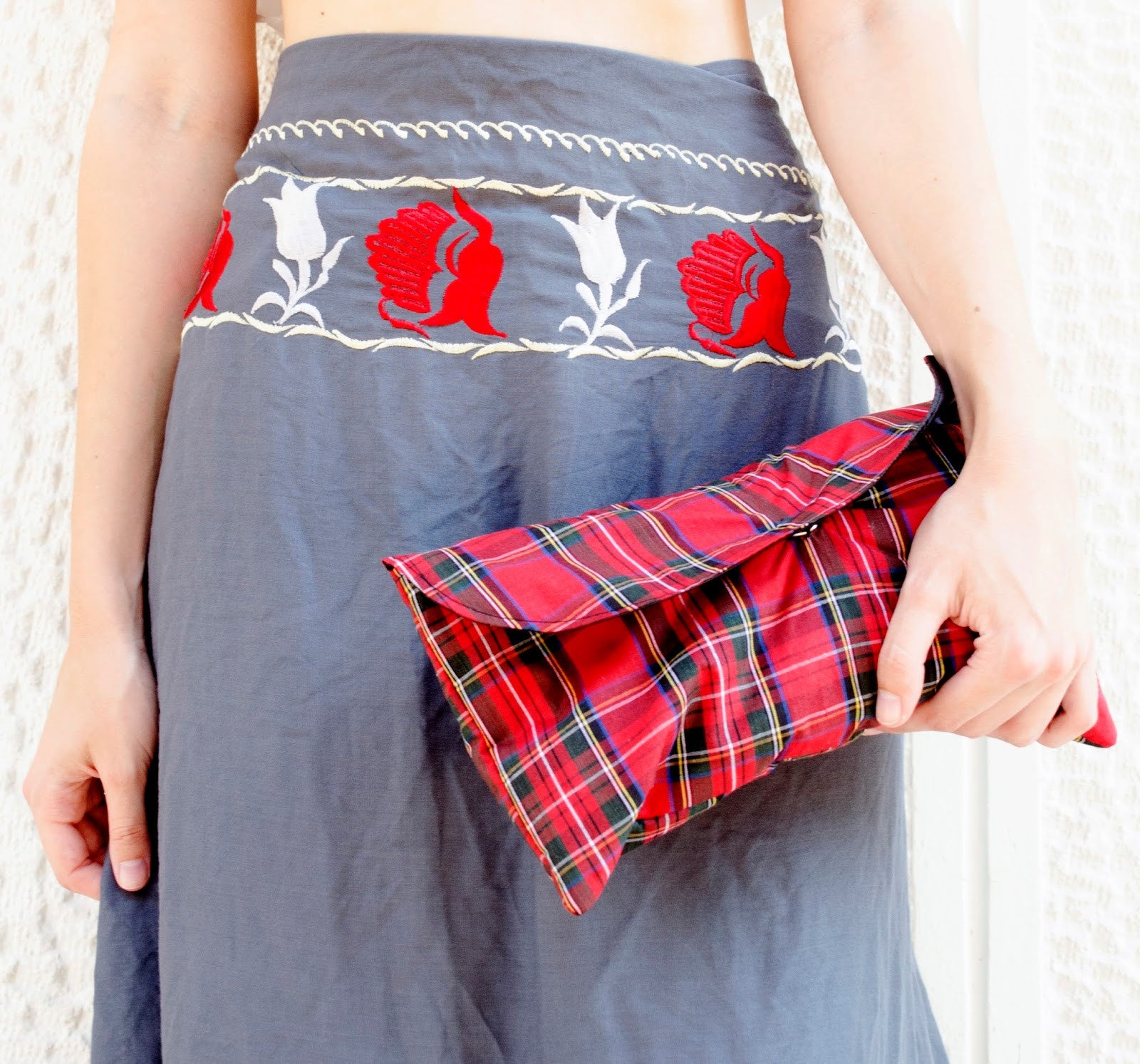 Superior Styling: How to Wear the Gunmetal Sarong